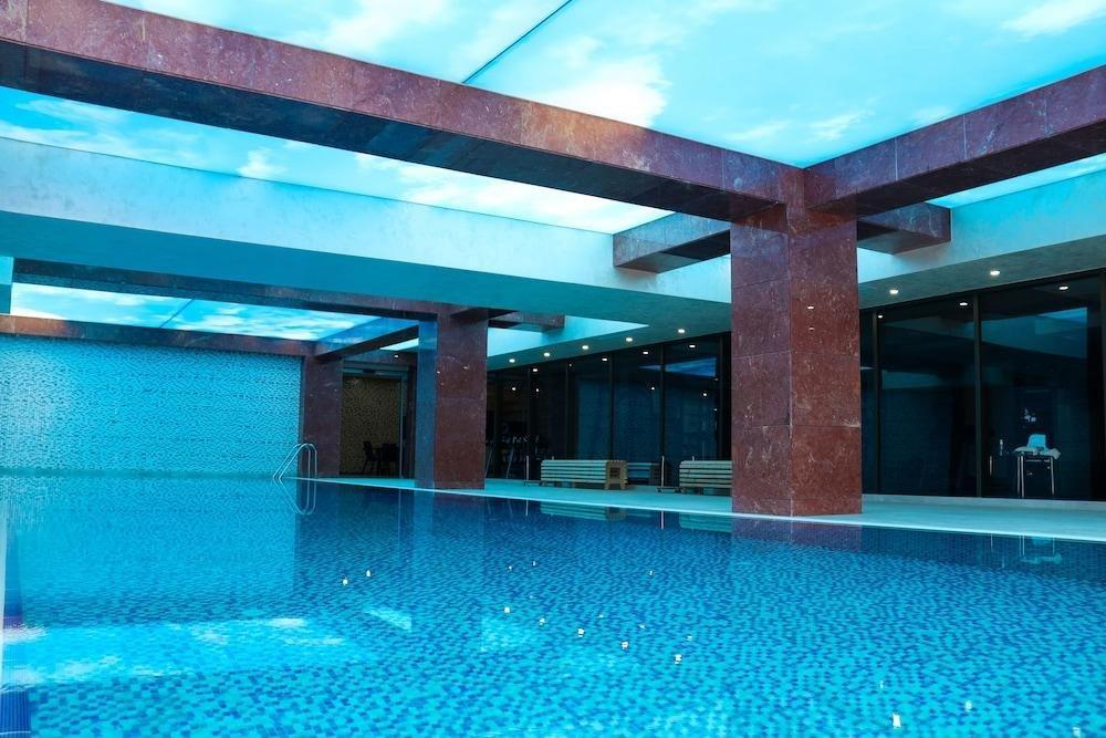 Arion Hotel Baku Exterior photo